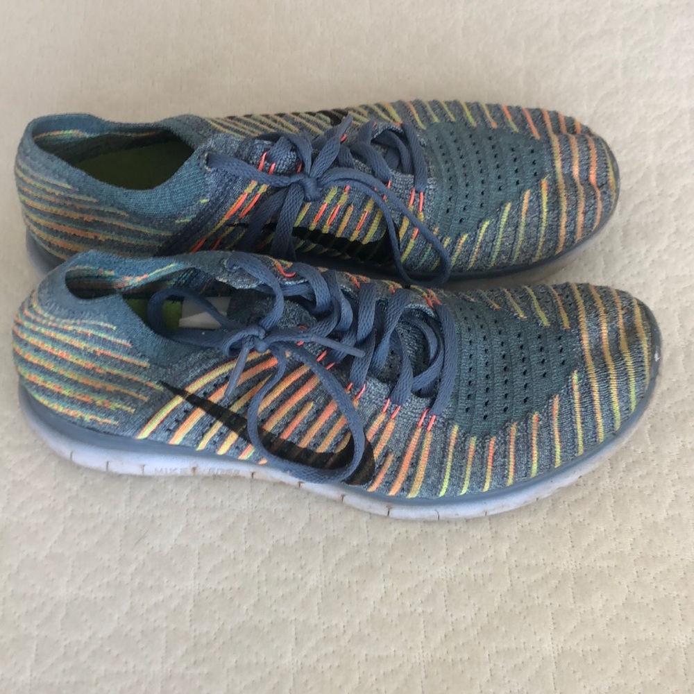 Nike free run flyknit